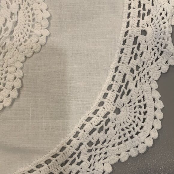 Double Lace Crocheted White Collar - Picture 5 of 6